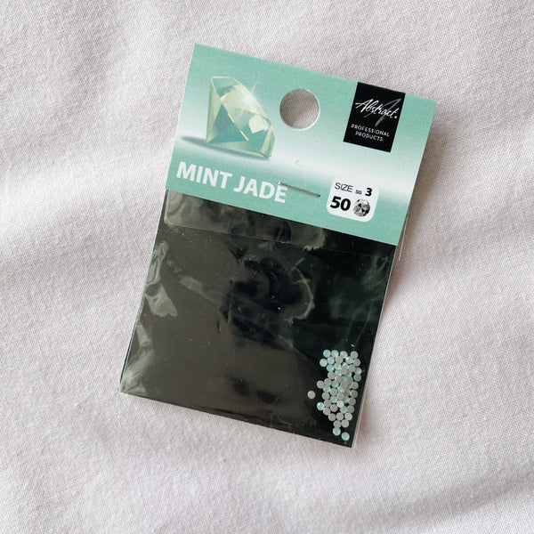abstract-nail-art-strass-steentjes-nagels-mint-jade-groen